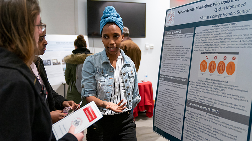 Marist student Qadan Mohamed '19 presents her research