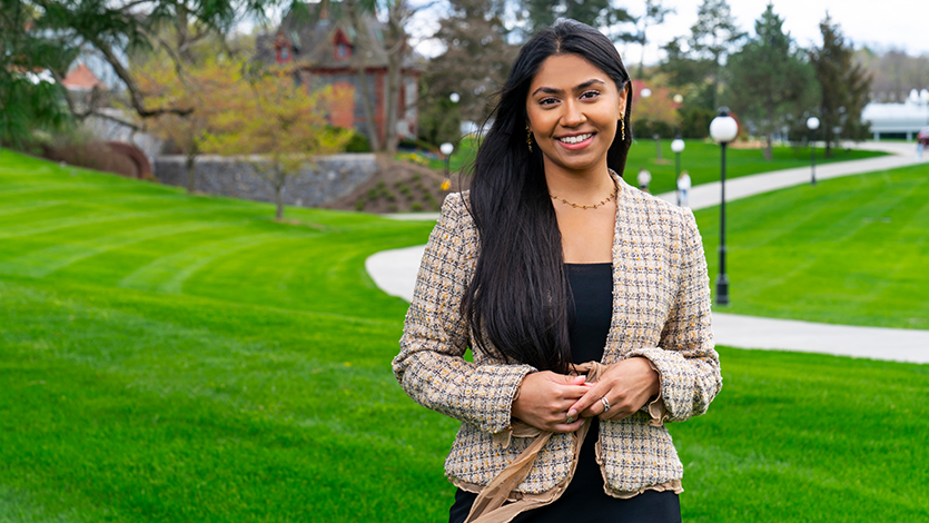 Shivani Patel ’22 will head to India for research in palliative care