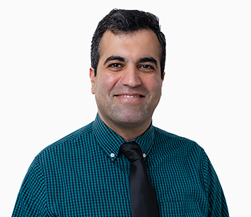 Image of Marist University assistant professor of computer science Reza Sadeghi.