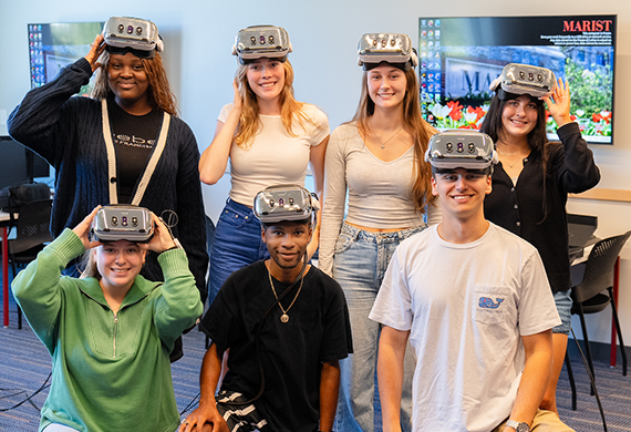 Image of Marist students in the Marketing intelligence Lab.