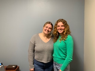 IN THE PHOTO (from left): Student Stock Up’s Jenna Farley ’22 and Celia Carini ’22