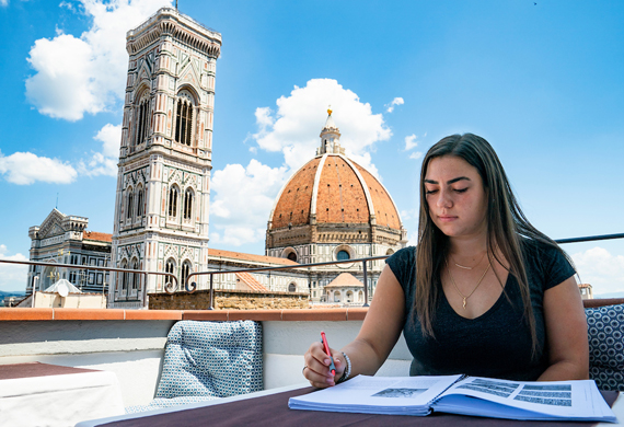 An image of student completing independent work in Florence, Italy.