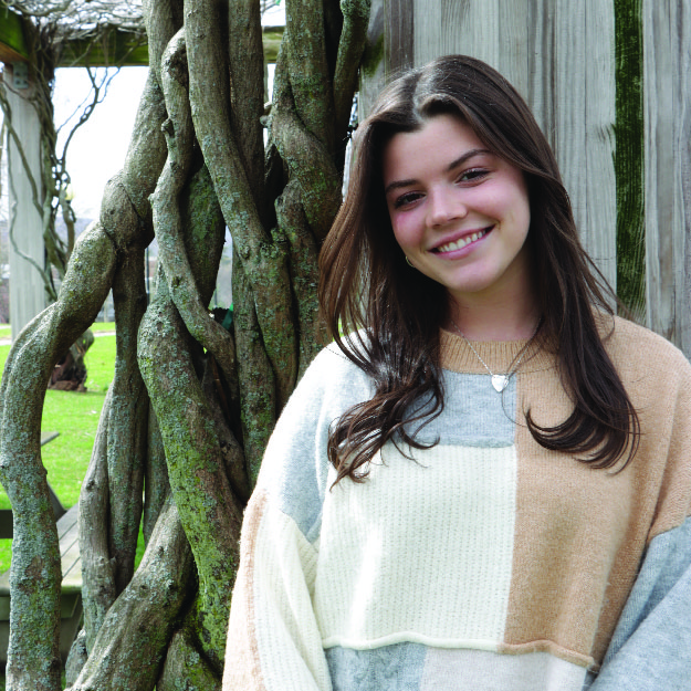 image of sydney sredniawski