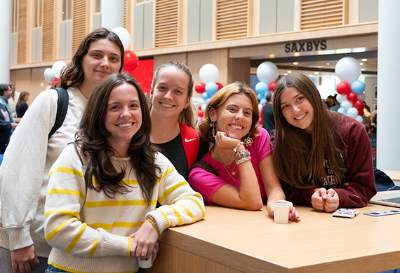Image of Marist University students