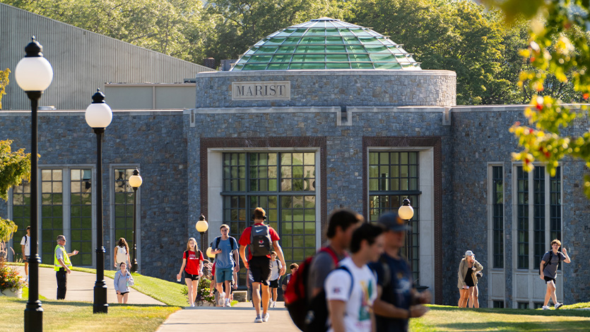 Image of Student Center Rotunda.
