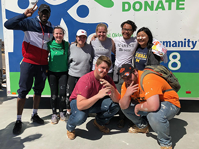 Image of Habitat for Humanity members