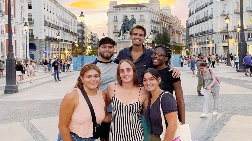 Image of Marist students in Madrid.