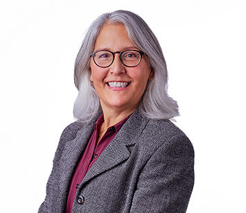 Image of Robyn Rosen, Long Reach Society faculty advisor.