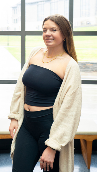Image of Alyssa.