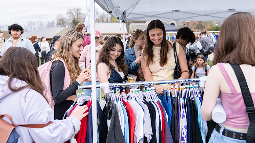 Image of students at Fashion Fest.