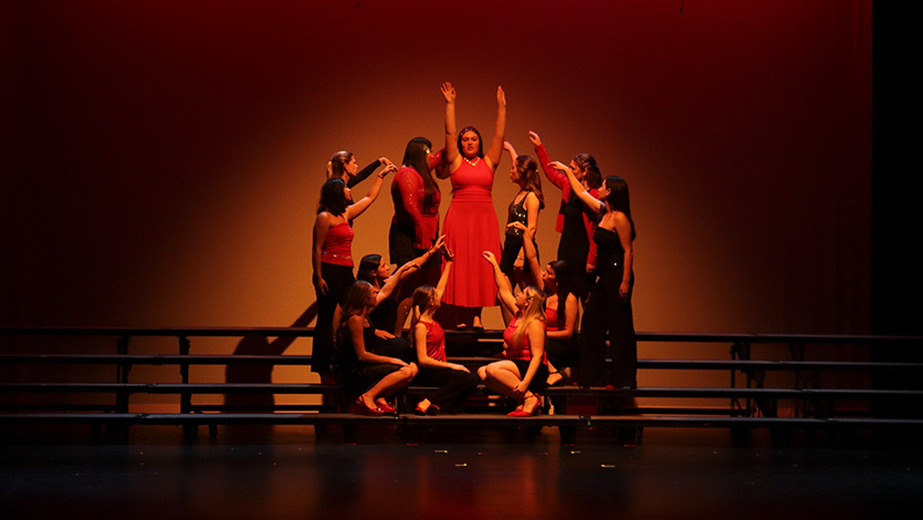 Image of Sirens A cappella performing “The Sparkling Diamond” from the Broadway musical Moulin Rouge. Photo by Ananya Andrade ‘28/Marist University.