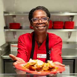 Image of Cheryl, a member of Marist's dining staff.