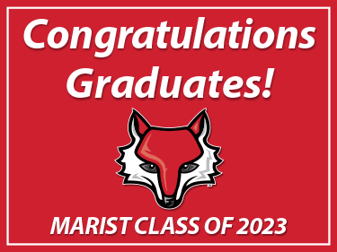 Yard sign reading "Congratulations Graduates! Marist Class of 2022"