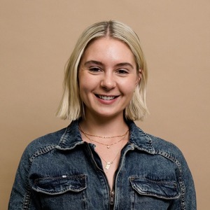 image of julia luff