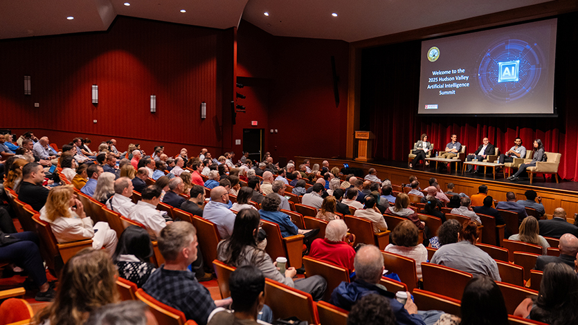 Image of 2025 Hudson Valley Artificial Intelligence Summit in the Nelly Goletti Theatre.