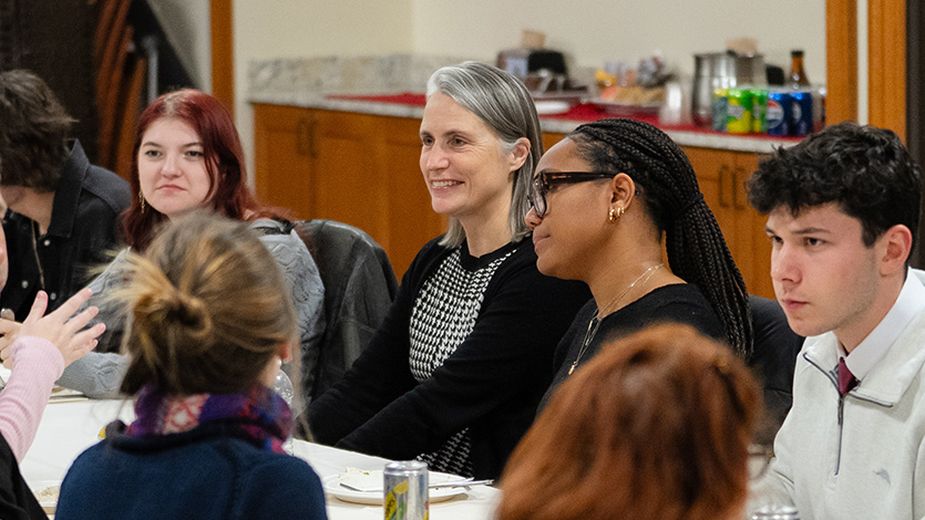Marist University Image of Fiona Hill with students. 