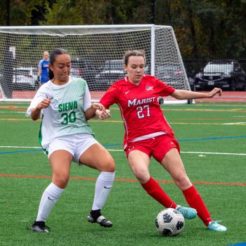 Image of Marist University's Women's Club Soccer players.