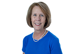 Image of Marist University Director of Donor Relations and Stewardship Valerie Hall.